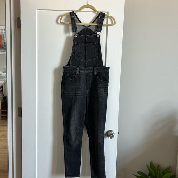 Levi’s Dark Gray Overalls - Picture 2 of 15